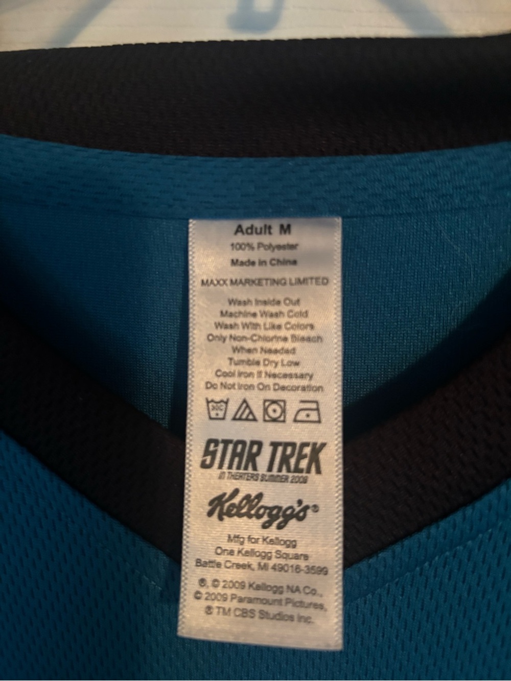 Star Trek Kelloggs V-Neck Sci-Fi Inspired Short Sleeve Tee - 1 Blue & 1 Red - Picture 4 of 6
